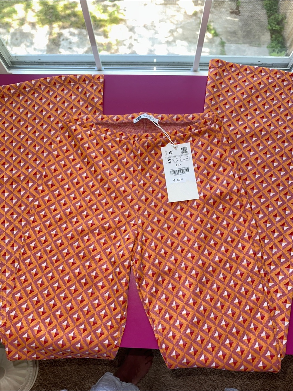 Zara Pink and Orange Geometric Triangle Trousers - Picture 2 of 4